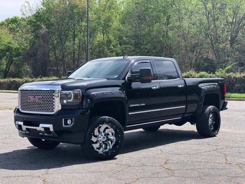 Onyx Black 2015 GMC Sierra 2500 Denali