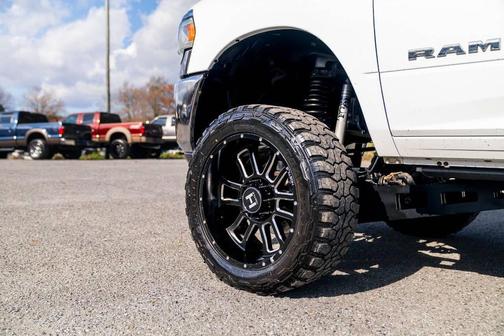 2019 RAM 2500 Lone Star Crew Cab 4x4 6'4' Box