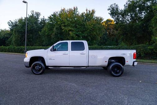 2010 GMC Sierra 3500 SLT