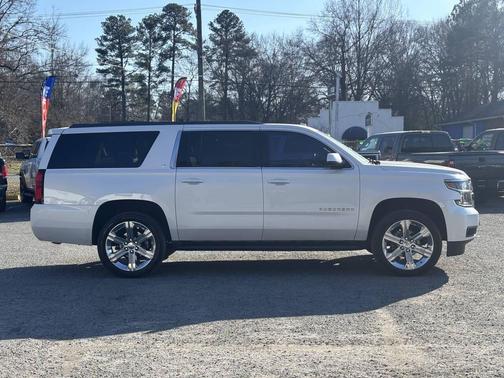 2017 Chevrolet Suburban LT