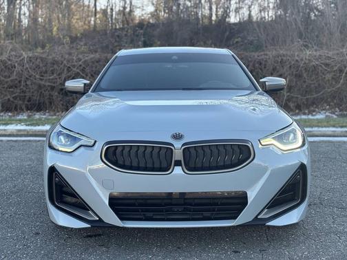 2022 BMW M240 i xDrive