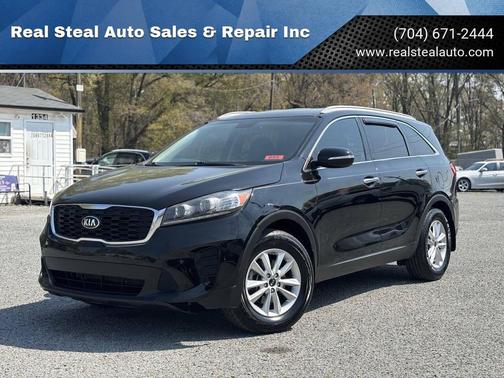 Ebony Black 2019 Kia Sorento LX