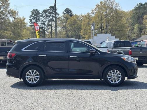 Ebony Black 2019 Kia Sorento LX