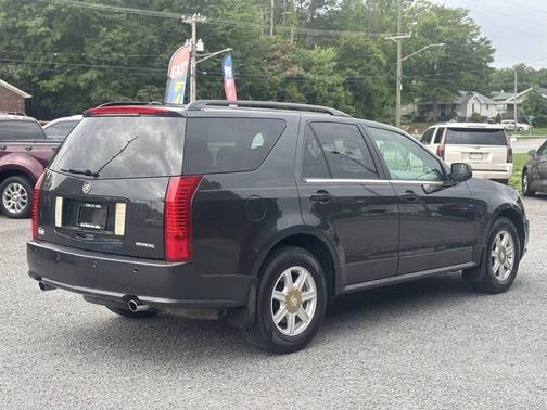 Gray 2005 Cadillac SRX V6