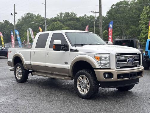 White Platinum Metallic Tri-Coat 2011 Ford F-350 King Ranch