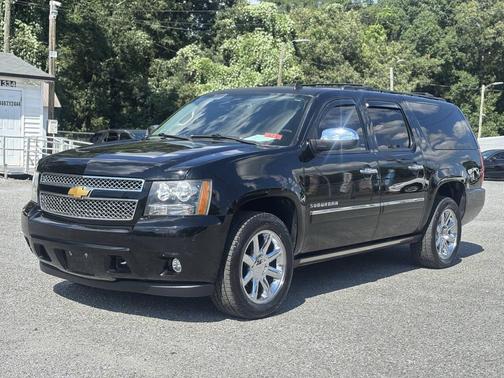 Black 2014 Chevrolet Suburban 1500 LTZ