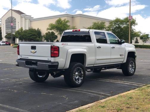 Summit White 2015 Chevrolet Silverado 2500 LTZ