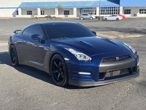 2013 Nissan GT-R Premium