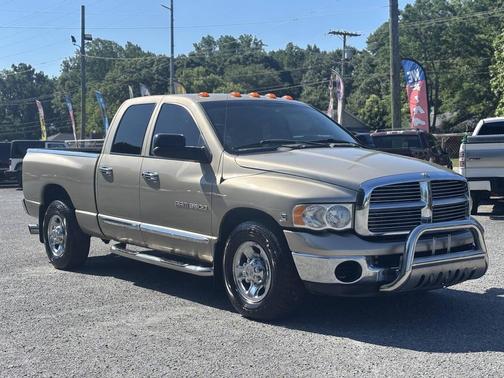 Gold 2005 Dodge Ram 3500 Laramie