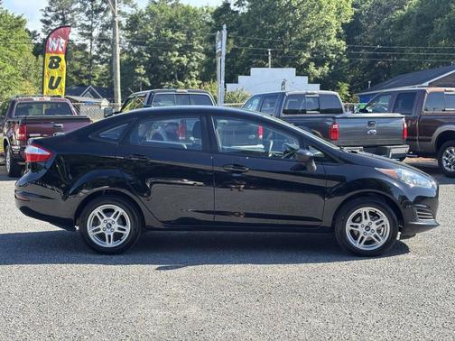 Shadow Black 2018 Ford Fiesta SE
