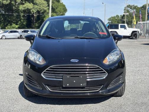 Shadow Black 2018 Ford Fiesta SE