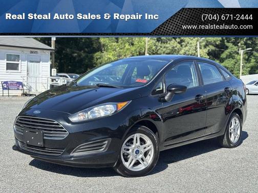 Shadow Black 2018 Ford Fiesta SE