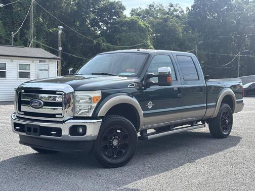 Forest Green Metallic 2011 Ford F-250 Lariat