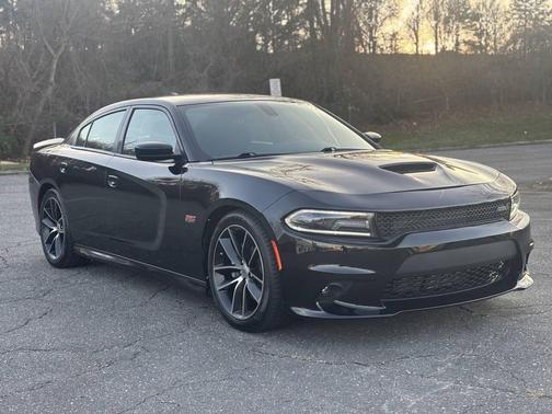 2018 Dodge Charger R/T Scat Pack