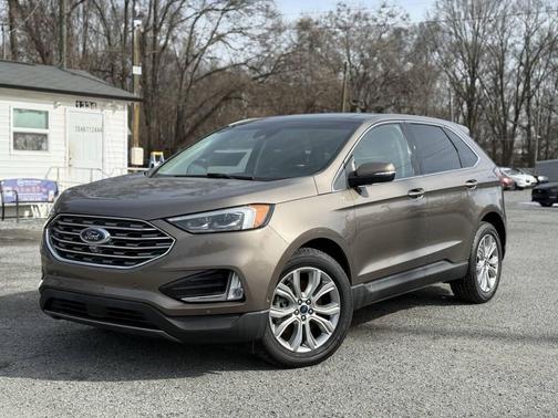 2019 Ford Edge Titanium