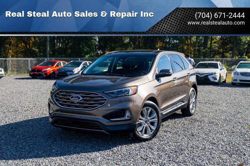 2019 Ford Edge Titanium