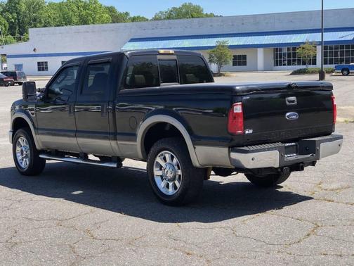 Black Clearcoat 2008 Ford F-250 Lariat