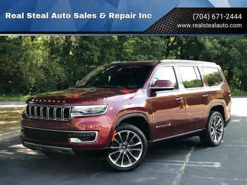 Velvet Red Pearlcoat 2022 Jeep Wagoneer Series III 4x4