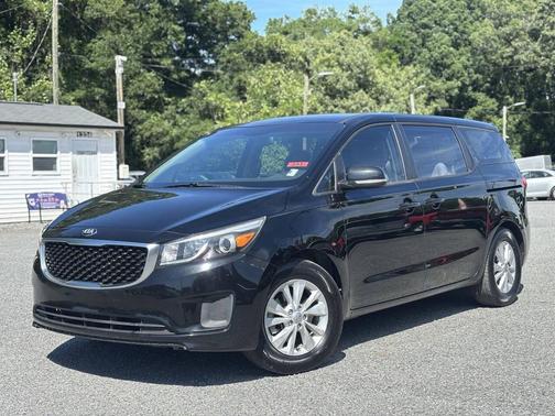 Aurora Black Pearl 2016 Kia Sedona L