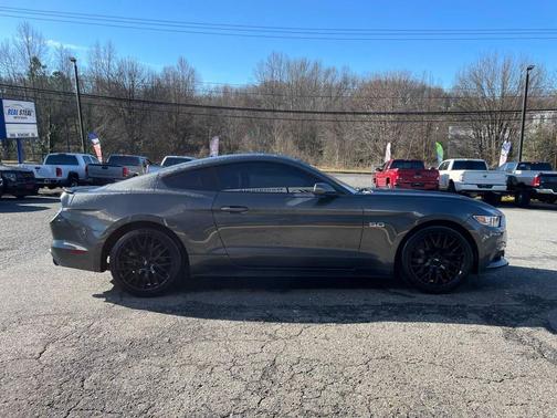 2017 Ford Mustang GT