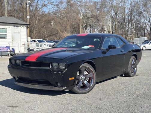 2014 Dodge Challenger SXT