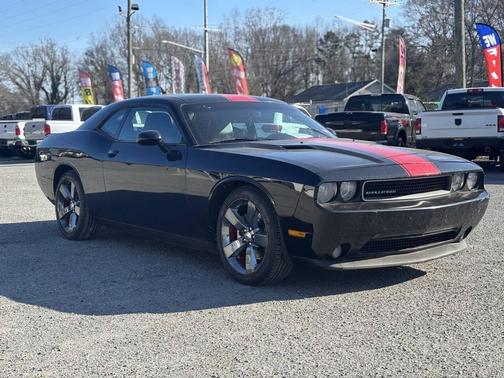 2014 Dodge Challenger SXT