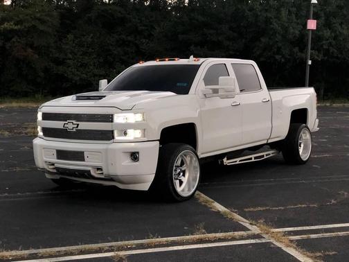 Summit White 2015 Chevrolet Silverado 2500 LTZ