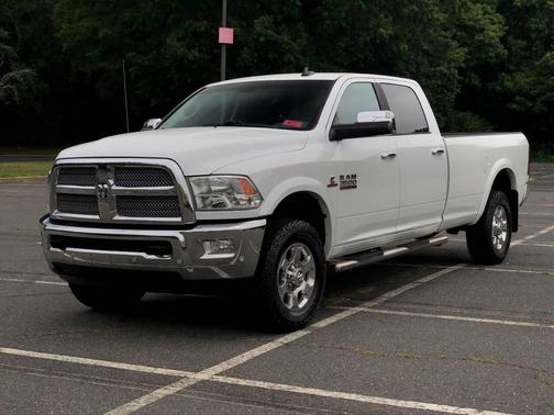 Bright White Clearcoat 2018 RAM 3500 Big Horn Crew Cab 4x4 8' Box