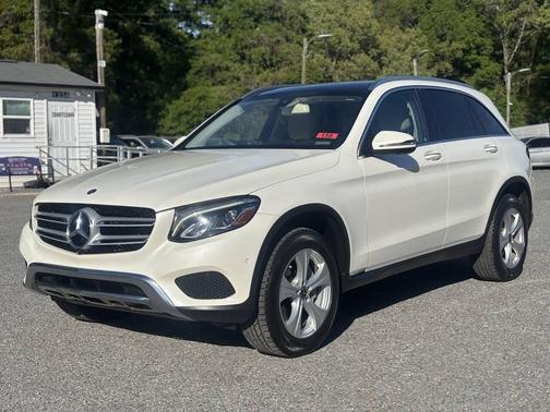 2018 Mercedes-Benz GLC 300 Base