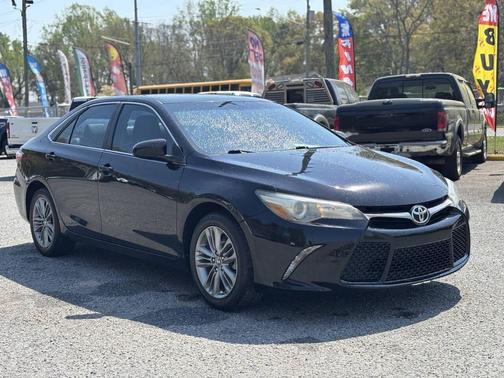 Midnight Black Metallic 2016 Toyota Camry LE