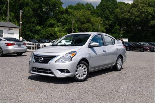 2016 Nissan Versa 1.6 SV
