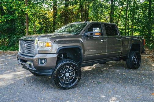 2015 GMC Sierra 2500 Denali