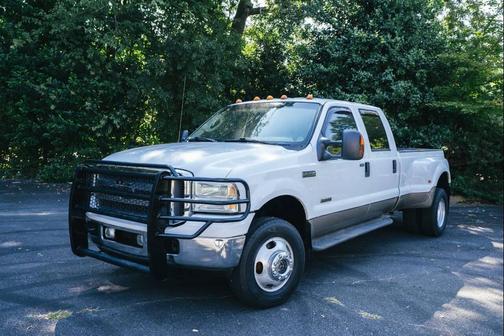 2005 Ford F-350 Lariat