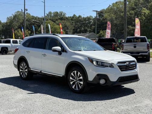 2019 Subaru Outback 2.5i Touring