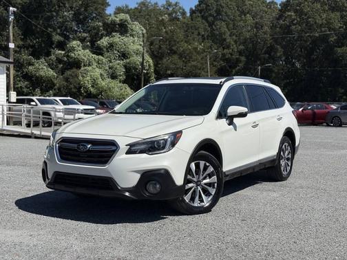 2019 Subaru Outback 2.5i Touring
