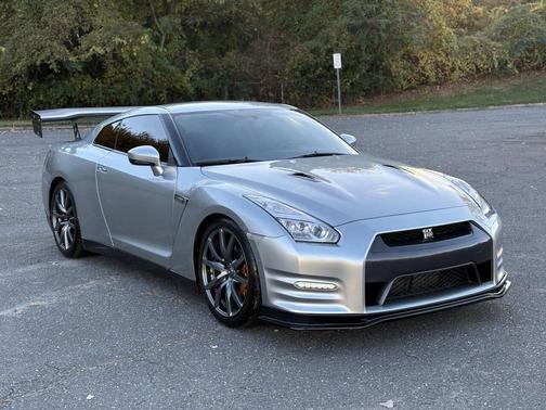 2013 Nissan GT-R Premium