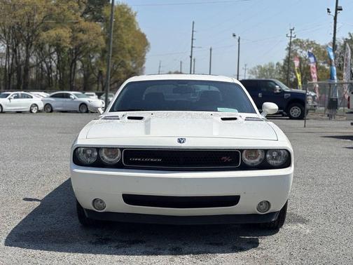 White 2010 Dodge Challenger R/T