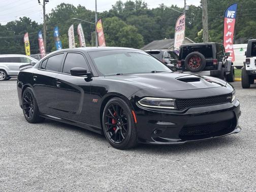 Pitch Black Clearcoat 2018 Dodge Charger R/T Scat Pack