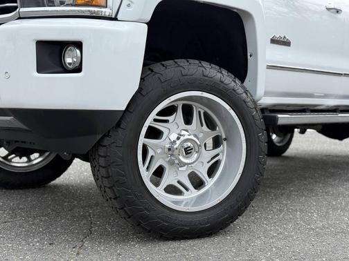 2017 Chevrolet Silverado 2500 High Country