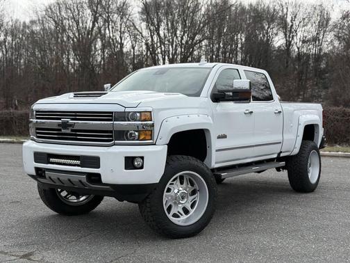 2017 Chevrolet Silverado 2500 High Country