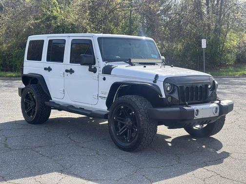 2012 Jeep Wrangler Unlimited Sahara