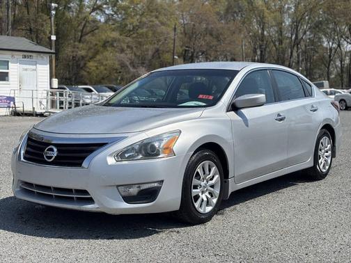 Brilliant Silver 2015 Nissan Altima 2.5 S