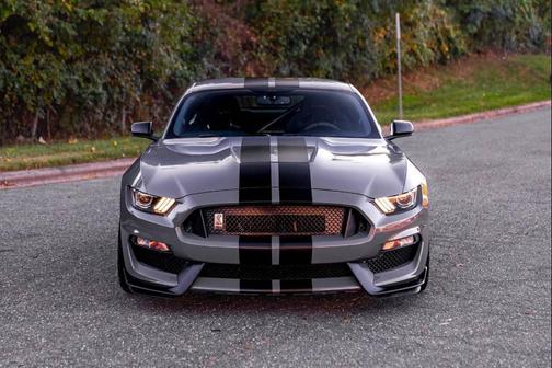 2018 Ford Shelby GT350 Base