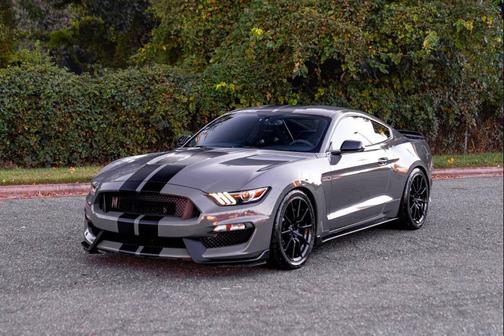 2018 Ford Shelby GT350 Base