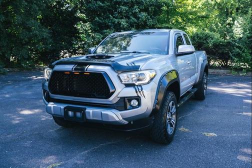 2017 Toyota Tacoma TRD Sport