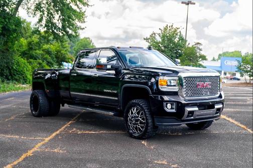 2015 GMC Sierra 3500 Denali