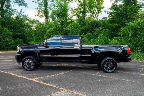 2015 GMC Sierra 3500 Denali