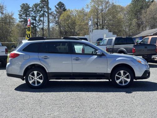 2014 Subaru Outback 2.5i Limited