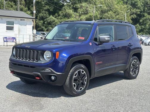 Jetset Blue 2016 Jeep Renegade Trailhawk