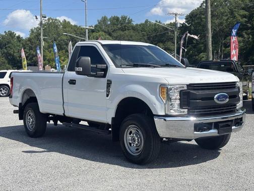 Oxford White 2017 Ford F-350 XL